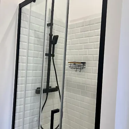 3 Pieces A Apartamento *